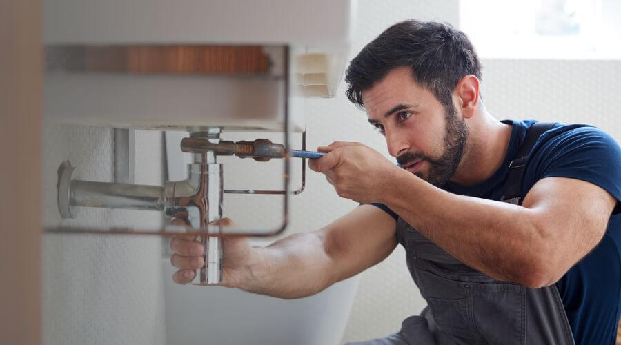 Water heater thermostat replacement in Ellendale, DE